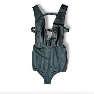 AQ/AQ Sleek Black Bodysuit Minimalist Gothic Baddie Clubwear